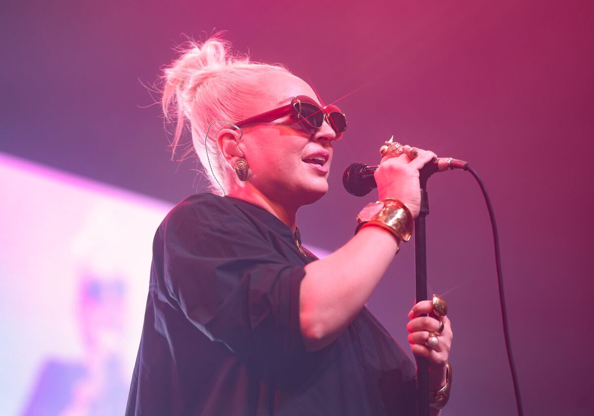 bloomberg.com - Rafaela Lindeberg - Pophouse Acquires Half of Singer-Songwriter Sia's Music Rights