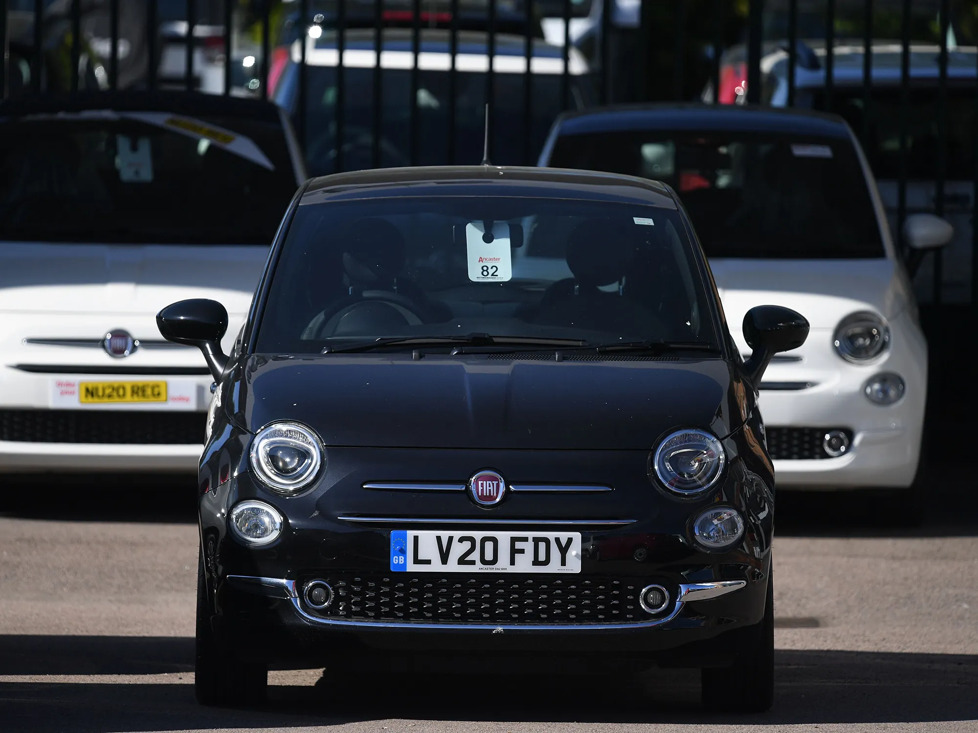 BRITAIN-HEALTH-VIRUS-ECONOMY-AUTO