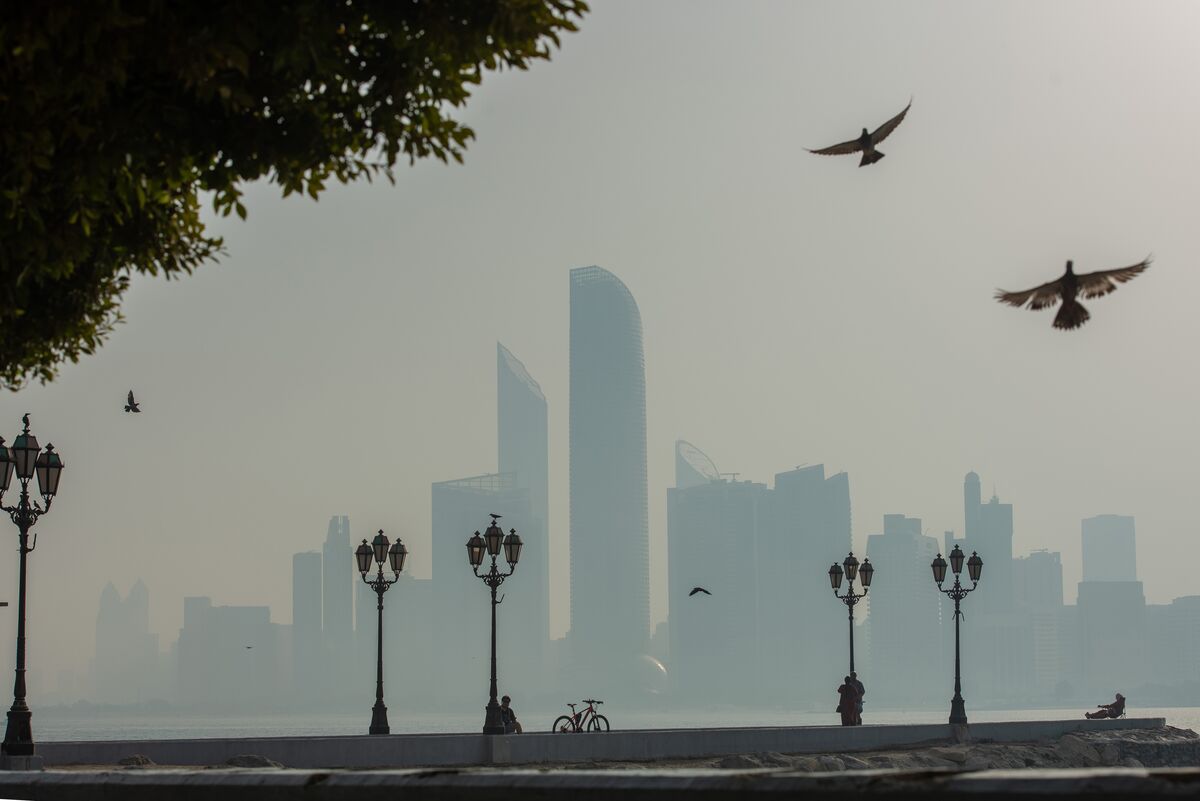 Abu Dhabi’s ADQ Nears $4 Billion Loan, Taps Greater China Banks