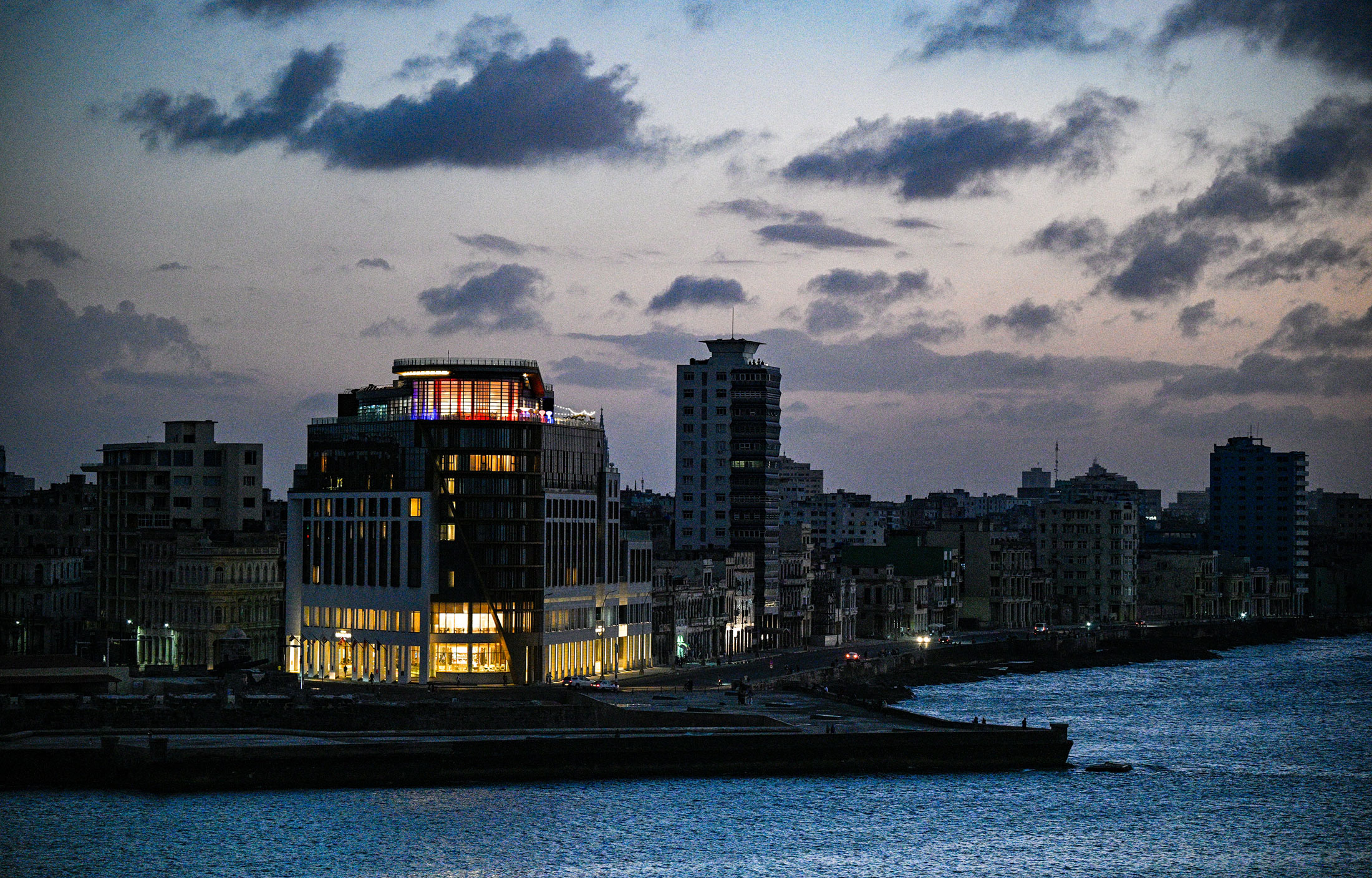 A blackout in Havana on March 4. Photographer: Adalberto Roque/AFP/Getty Images