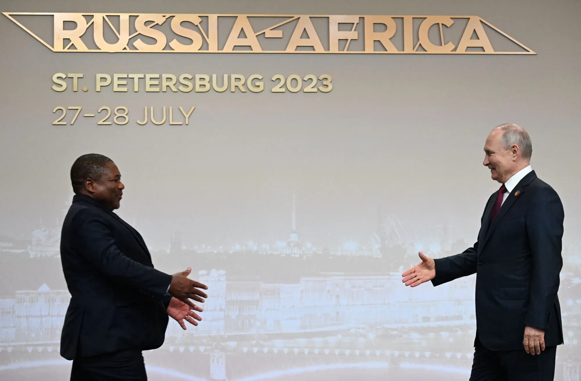 Putin and pal, Mozambique’s Filipe Jacinto Nyusi.