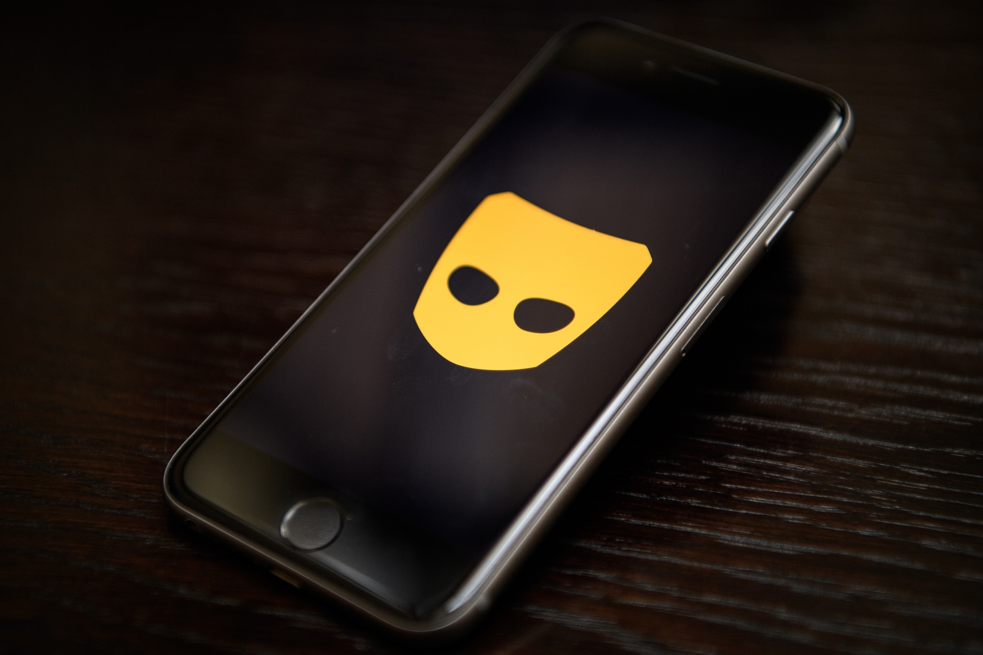 Grindr Sees New Features Driving Sales Growth of Up to 25% - Bloomberg