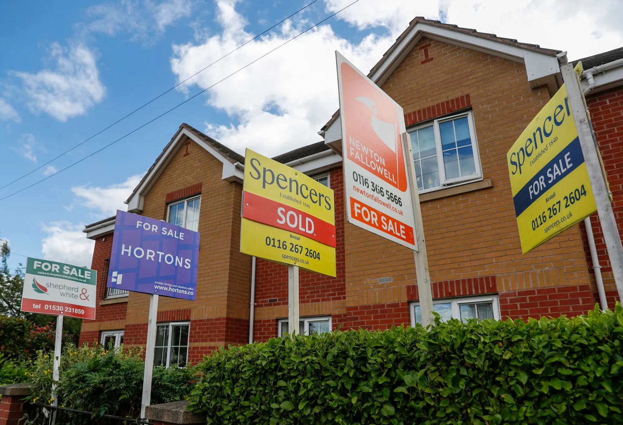 U.K. house prices&nbsp;have jumped 14.3% from a year earlier.