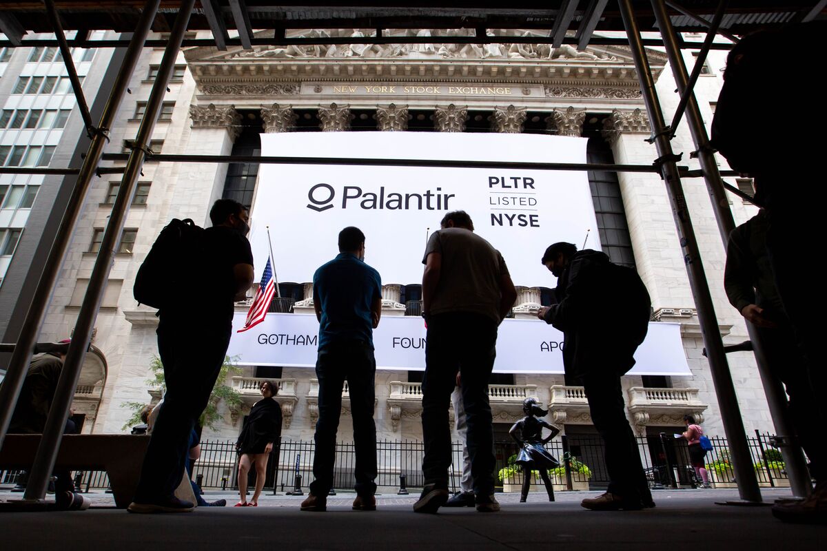 az-news-ai.blogspot.com - Palantir’s Long-Awaited Public Debut Frustrates Some Investors - Bloomberg