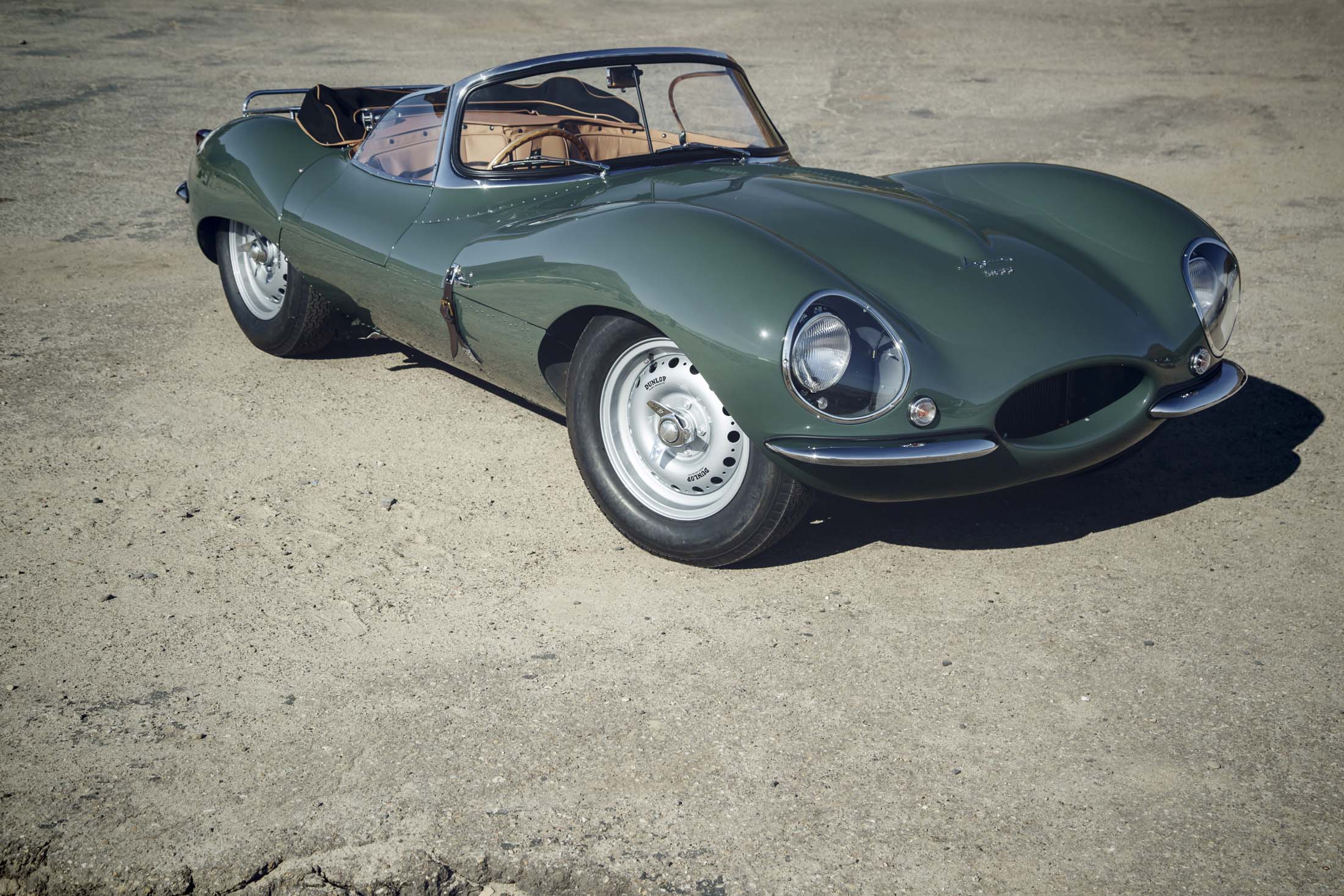 JAGUAR CLASSIC UNVEILS TRIBUTE TO FIRST E-TYPE RACE WINS WITH THE E-TYPE ZP  COLLECTION