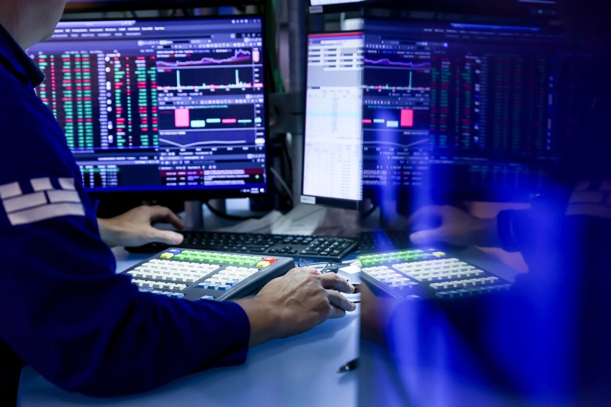bloomberg.com - Anand Krishnamoorthy - US Futures Edge Lower With AI Spending in Focus: Markets Wrap