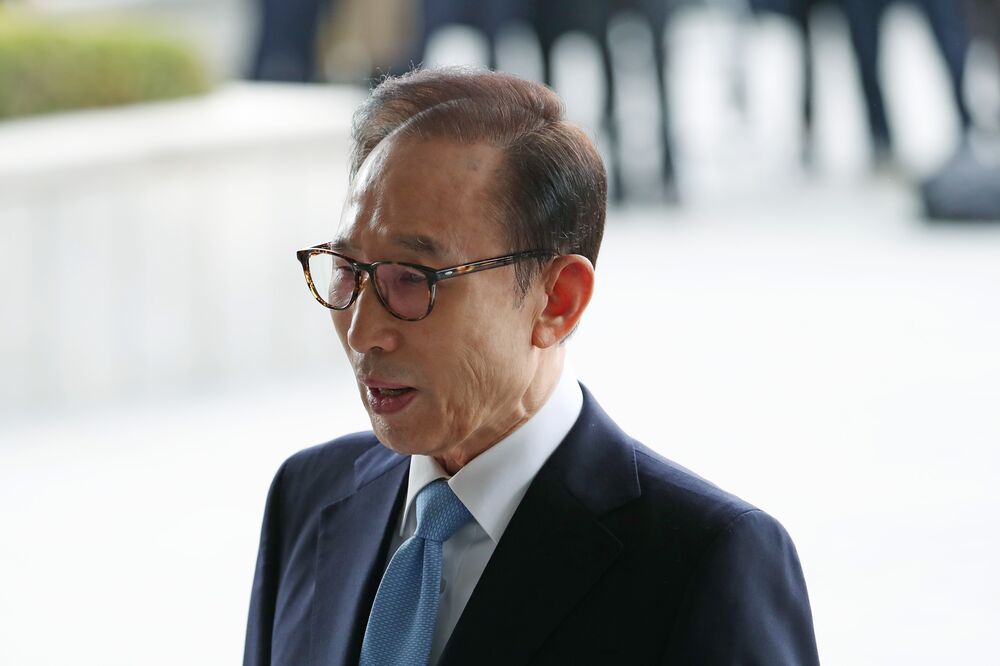 朴槿恵前大統領の懲役20年実刑判決、韓国最高裁が支持 - Bloomberg