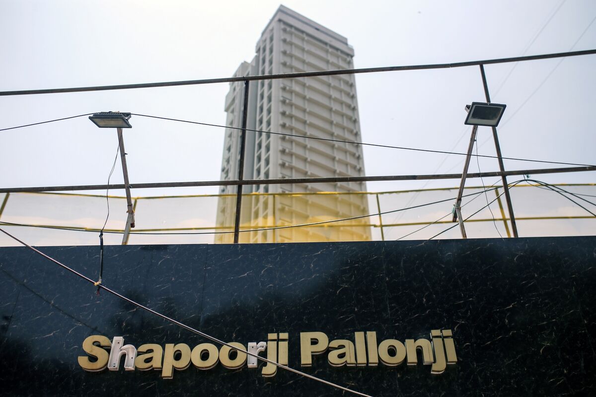 India's Shapoorji Group Seeks Tata Thaw as Listing Path Clears