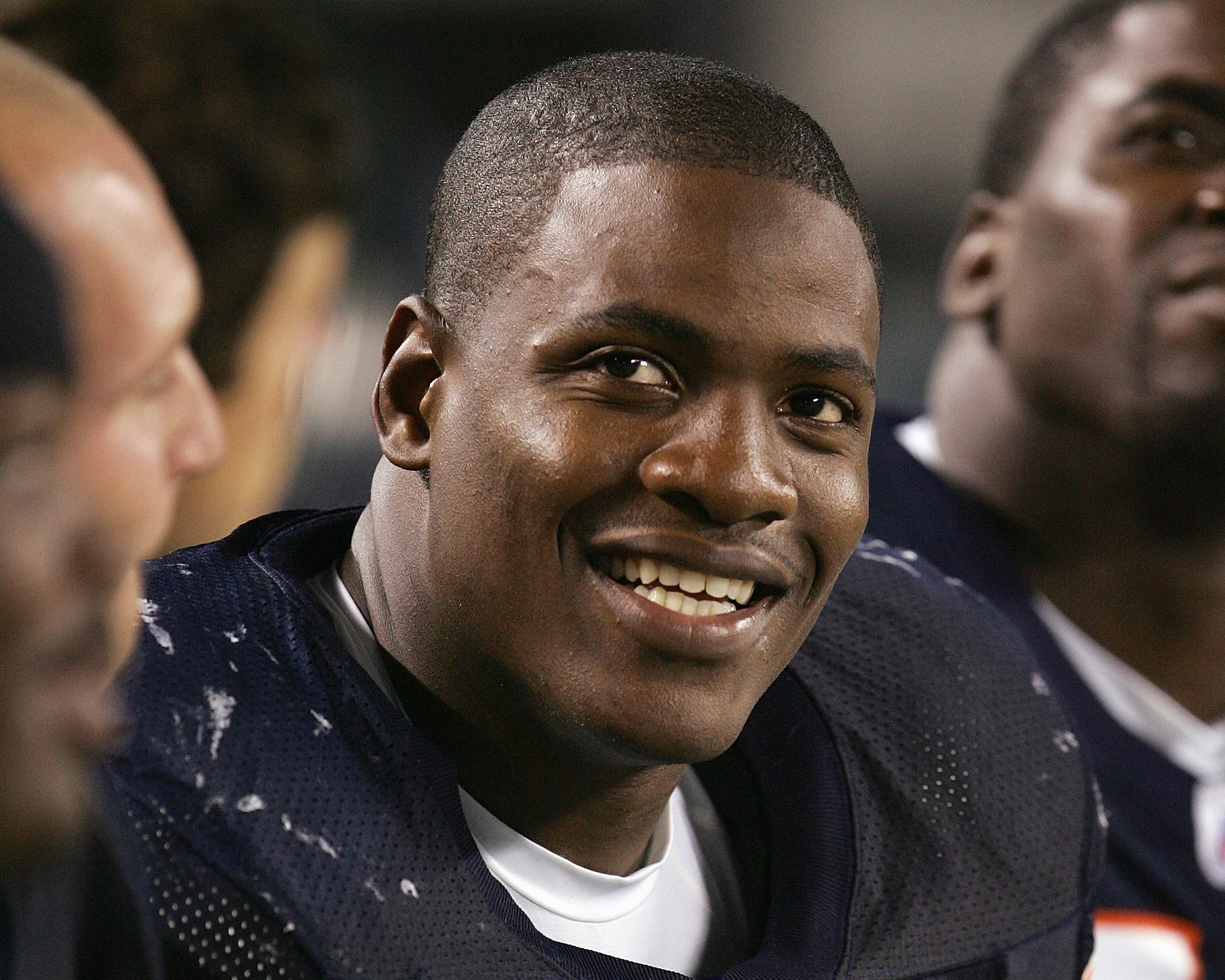 Adewale Ogunleye, Ex-NFL Player, to Lead UBS Wealth's Athlete Unit -  Bloomberg