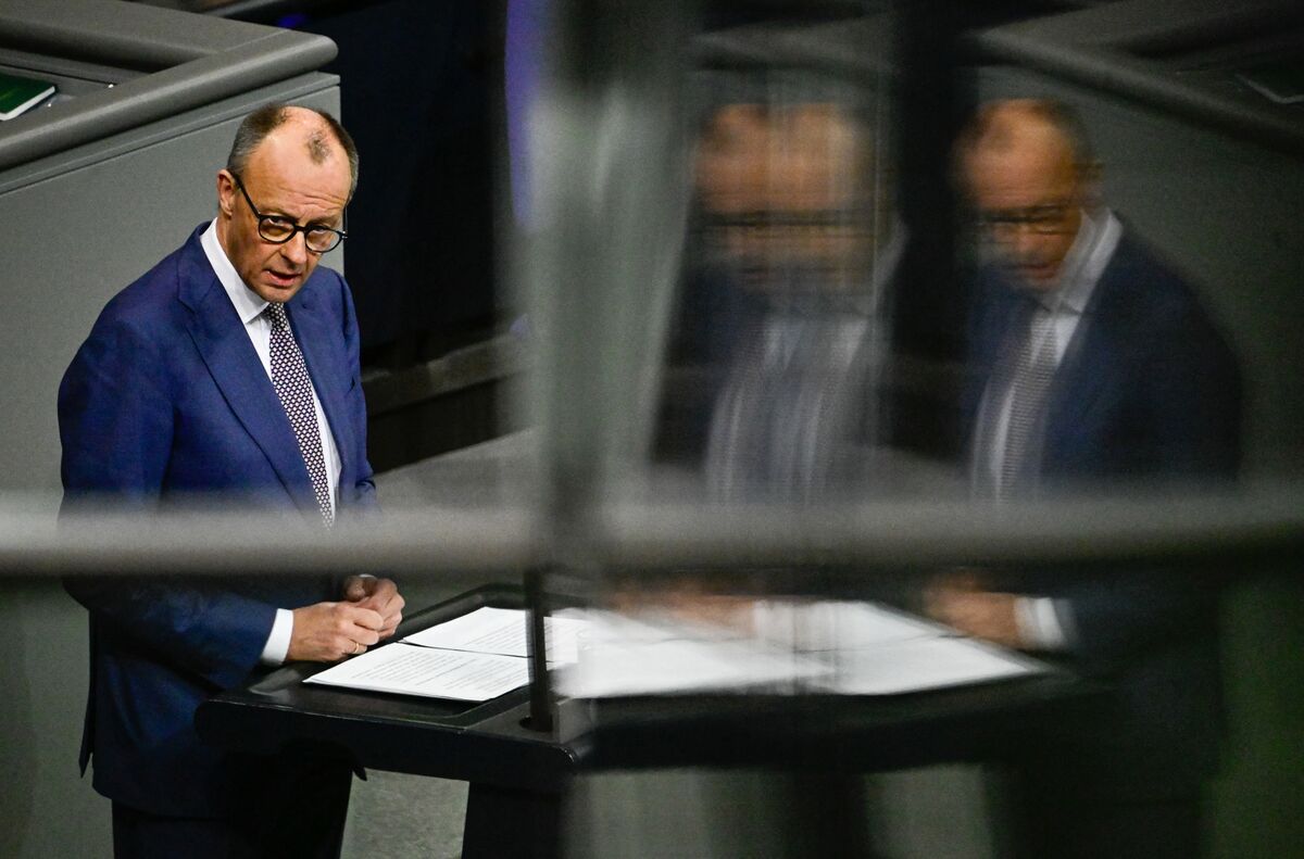 Merz Challenges Trump Over Tariff Threat and Afghanistan Comments