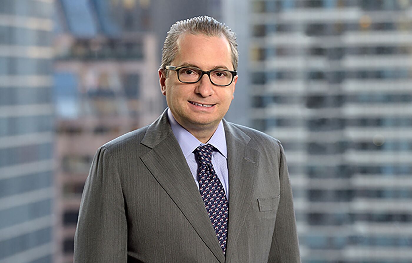 NoDrama Hedge Fund Davidson Kempner Closes In on 40 Billion in Assets