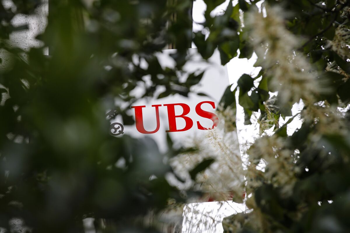 UBS Hiring ‘Content Reviewers’ to Vet Chinese Research: FT
