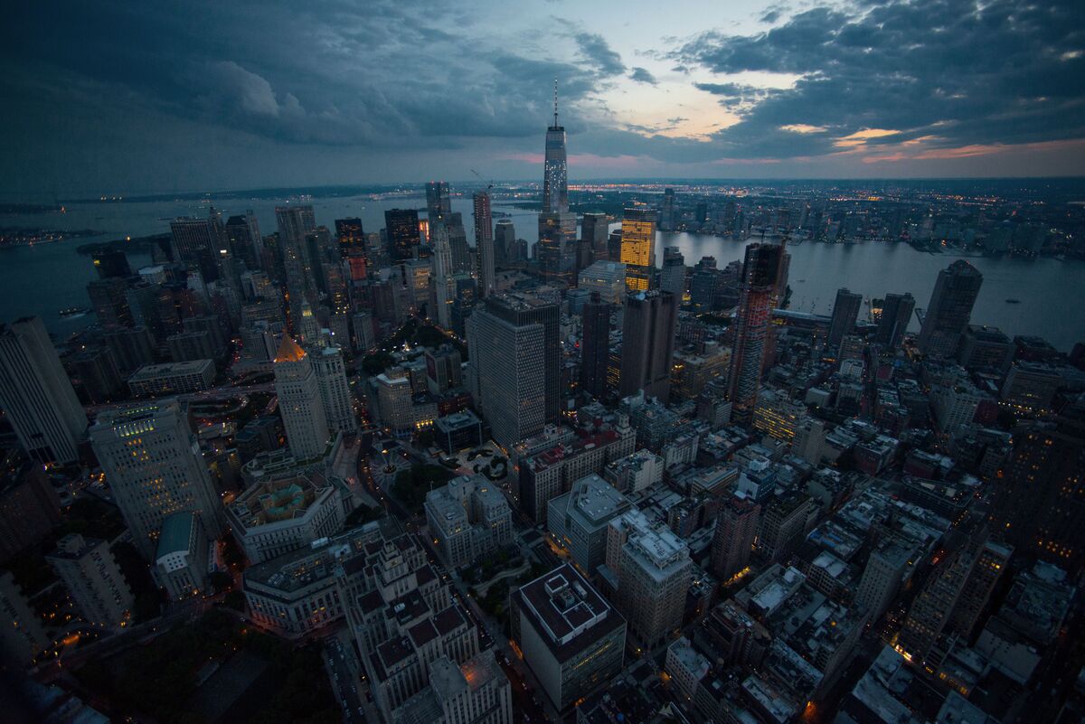 NYC Outlook Cut to Negative by S&P, Putting AA Grade at Risk - Bloomberg