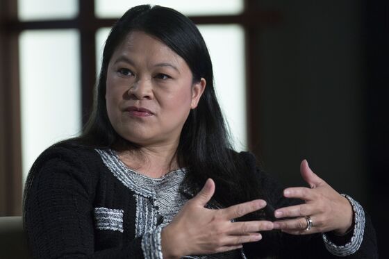 Wall Street’s Overlooked Minority Is Waiting to Be Heard