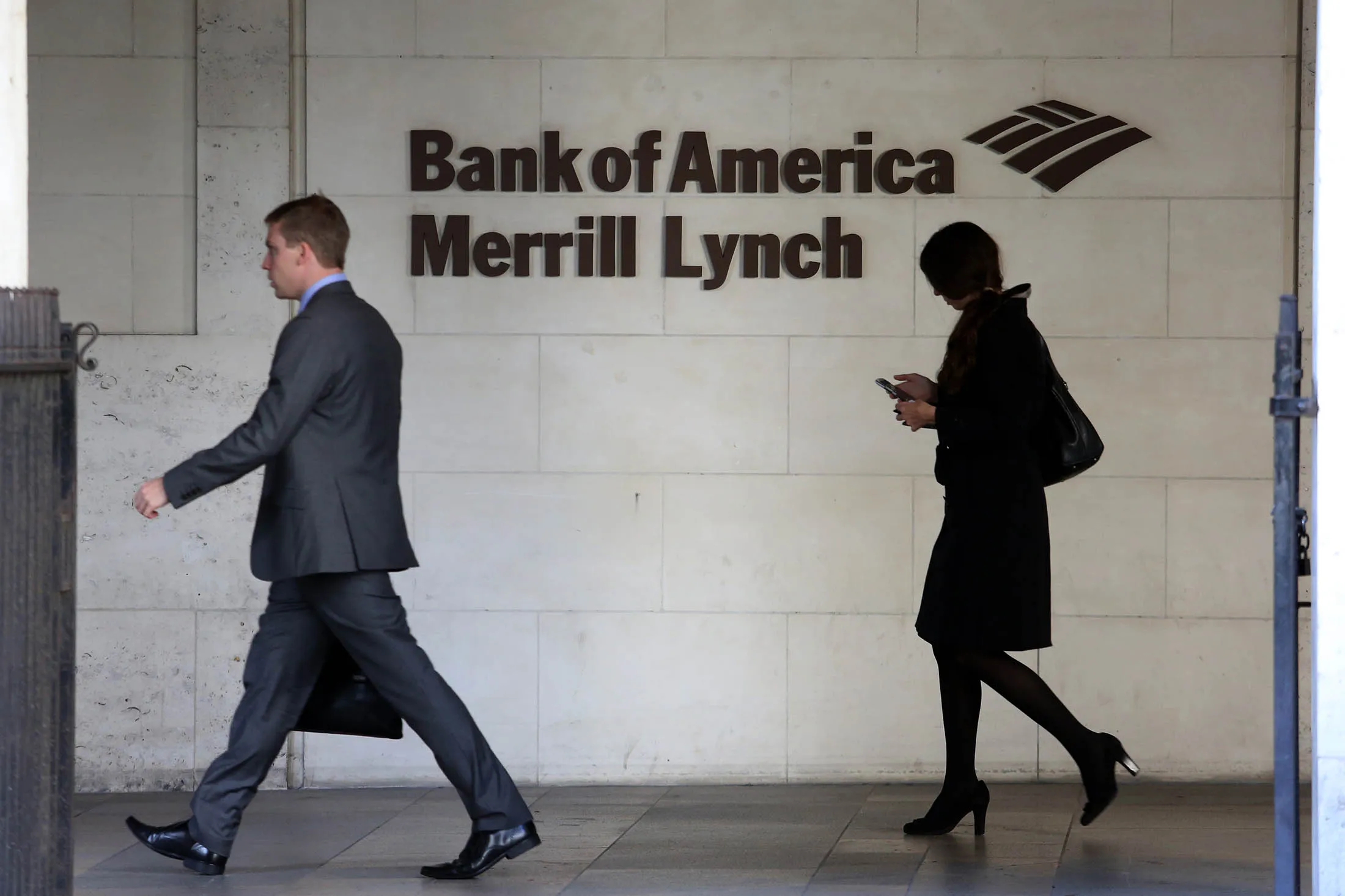 Norway's Wealth Fund Buys Bank Of America Office In London For $944 Million
