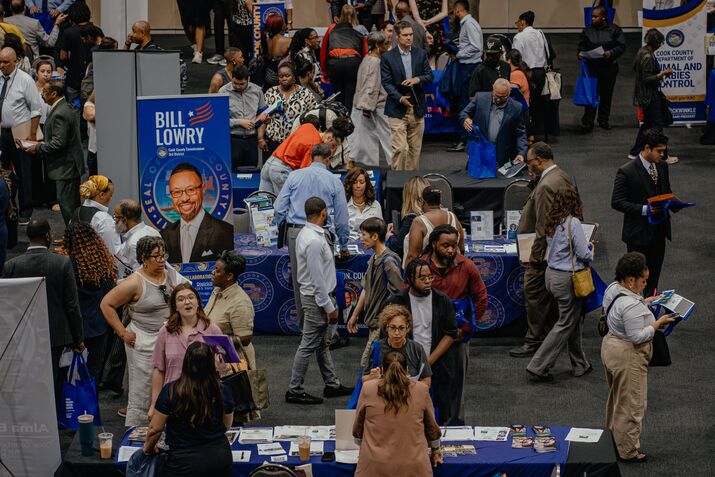 Cooks County Hosts Job Fair To Support Federal Workers Ahead Of US Jobs Report
