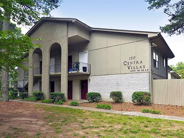 Community Solutions recently paired up with a local nonprofit in Atlanta called Partners for HOME to purchase a 132-unit apartment building called Centra Villa, about 8 miles southwest of downtown.