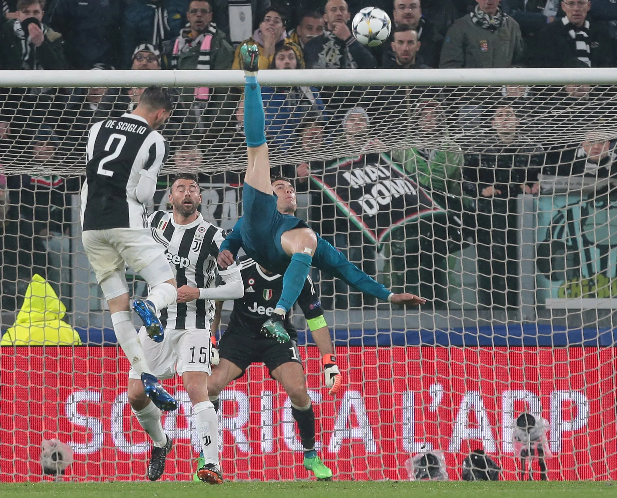 Cristiano Ronaldo scores a spectacular bicycle kick goal.