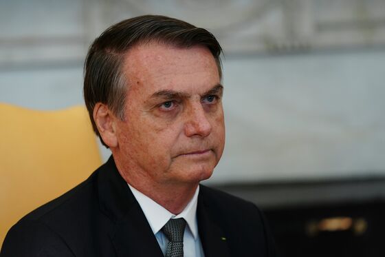 Bolsonaro’s Disapproval Rating Soars During Amazon Fires