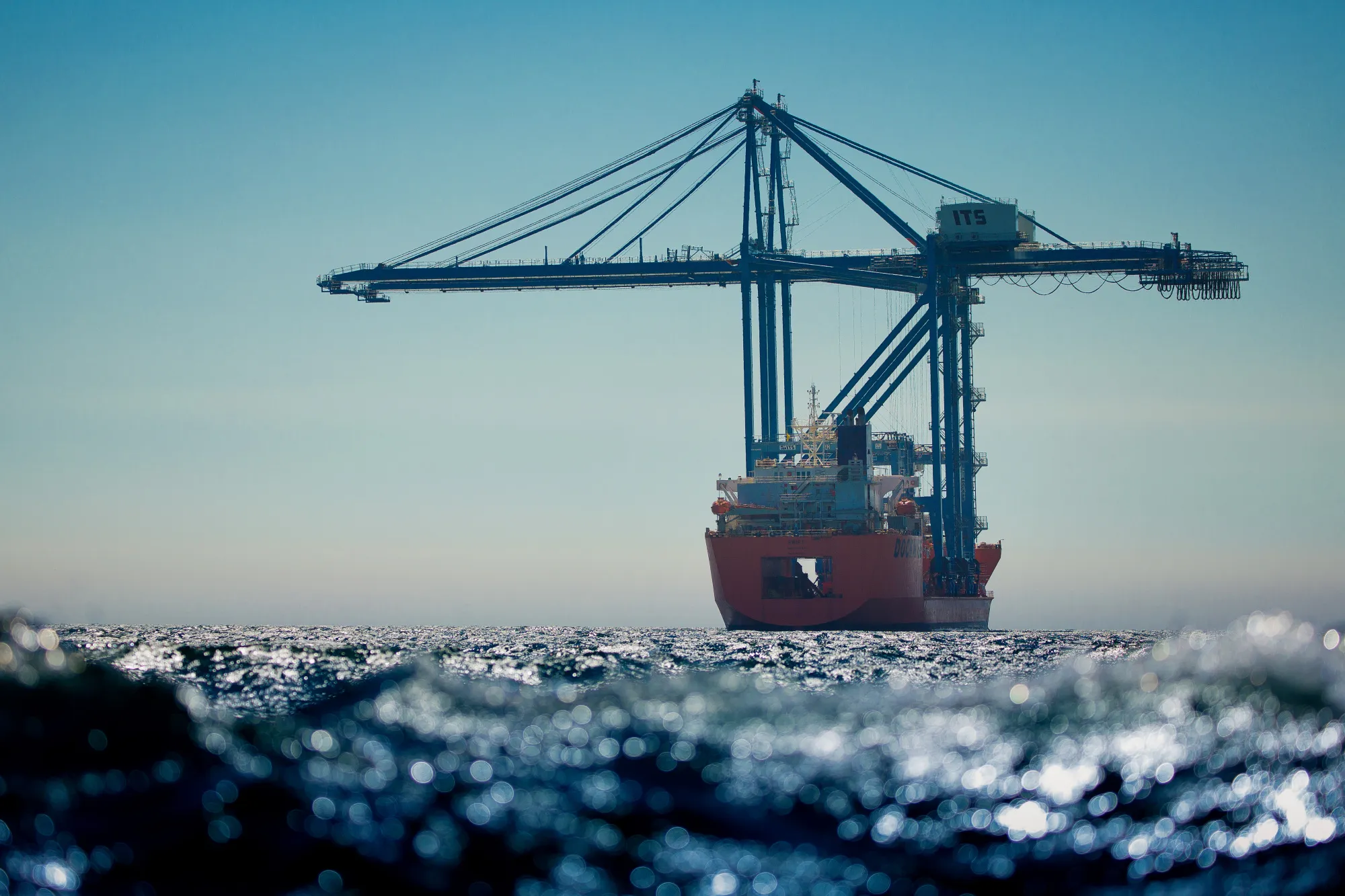 米国、中国製品340億ドルへの関税を発動ー中国は報復表明 - Bloomberg