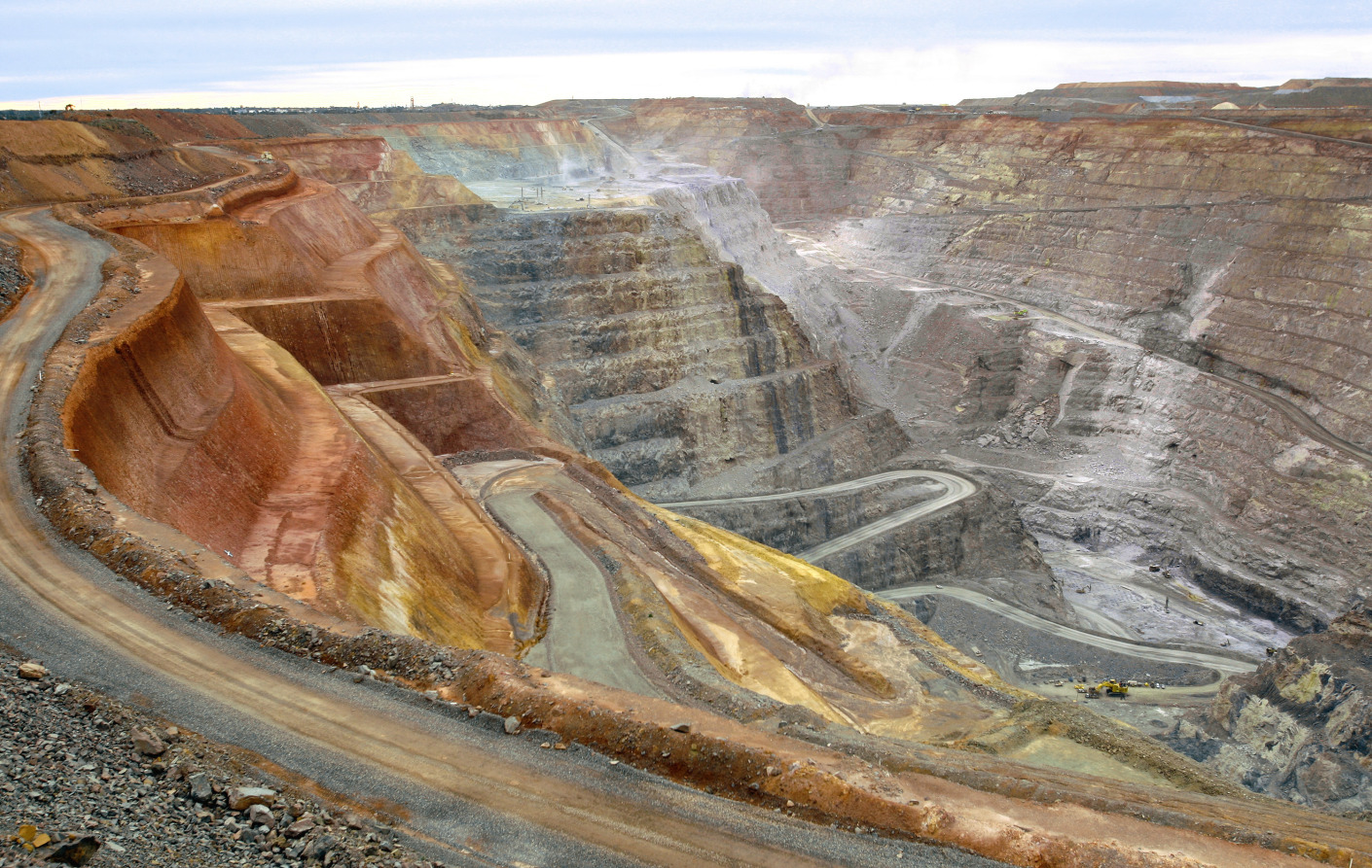 Key Speakers At Diggers & Dealers Mining Forum And General Views Of Kalgoorlie