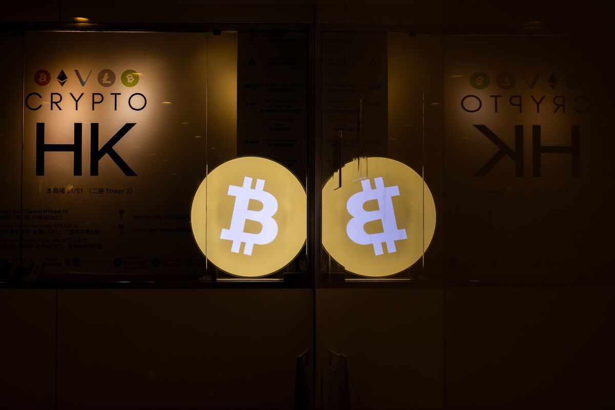 Stablecoin Momentum Ignites Hong Kong Race for Crypto Dominance - Bloomberg