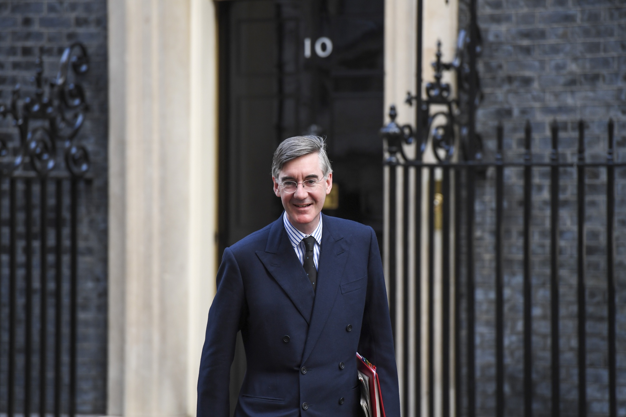 Boris Johnson Backs Jacob Rees-Mogg’s Whitehall Return-to-Office Push ...