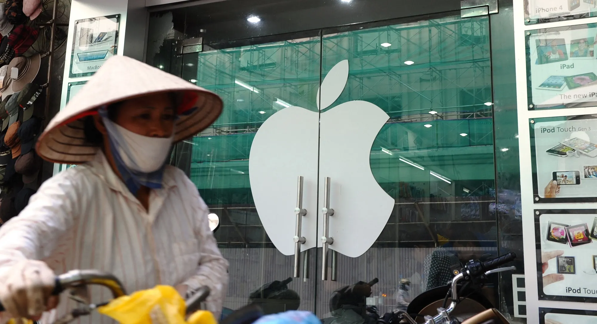 Being China's plus one is no longer attractive.