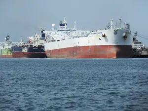 China’s LNG Imports to Fall for Second Month Due to High Prices
