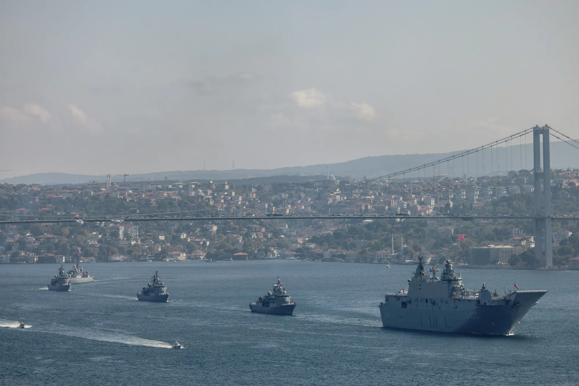 Turkish Navy vessels navigate the Bosphorus&nbsp;in Istanbul, Turkey.&nbsp;