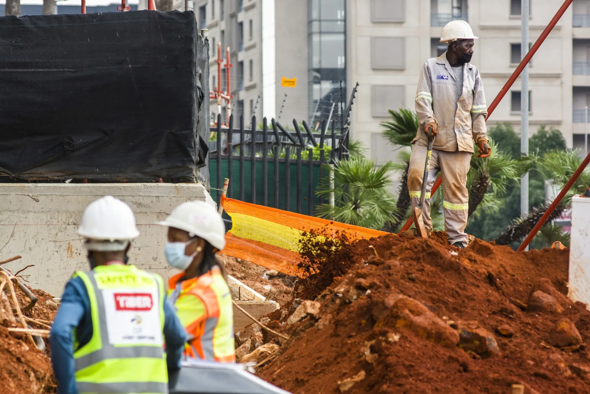 Construction workers&nbsp;in&nbsp;Johannesburg.