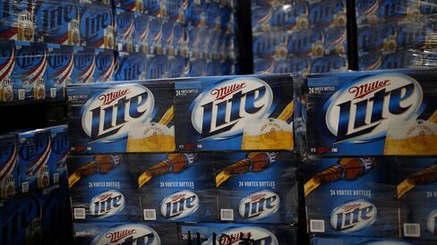 SABMiller First-Quarter Sales Rise More Than Analysts Expected