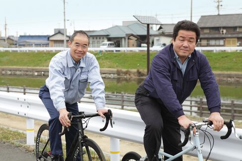 From left: Nobuo Kondo and Yutaka Kondo