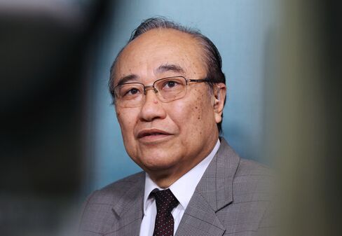 Malaysia's Minister Overseeing Graft & Human Rights Paul Low