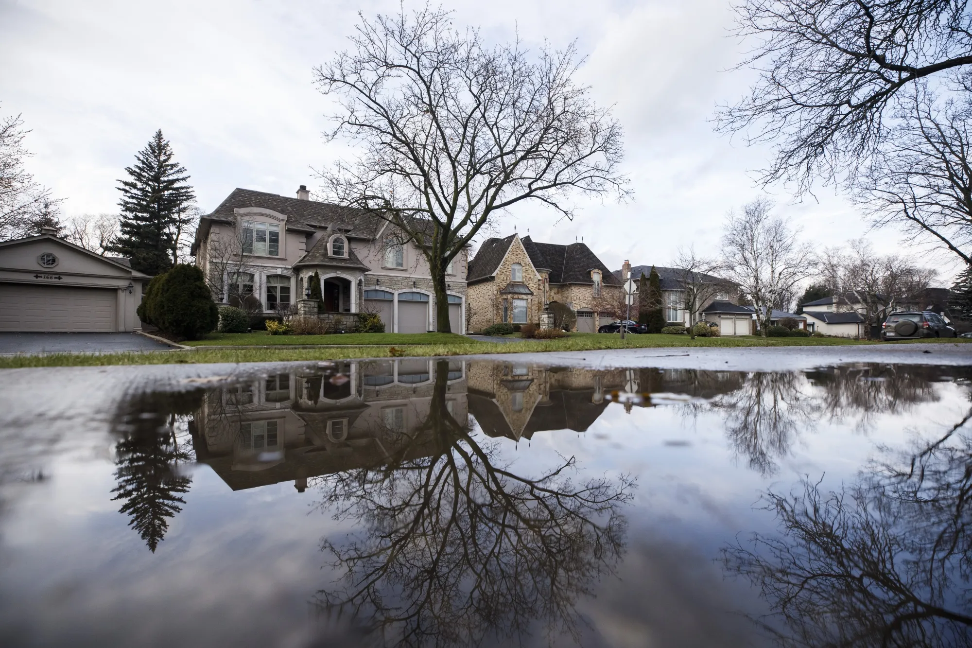 Homes in the St. Andrew-Windfields neighborhood of Toronto.