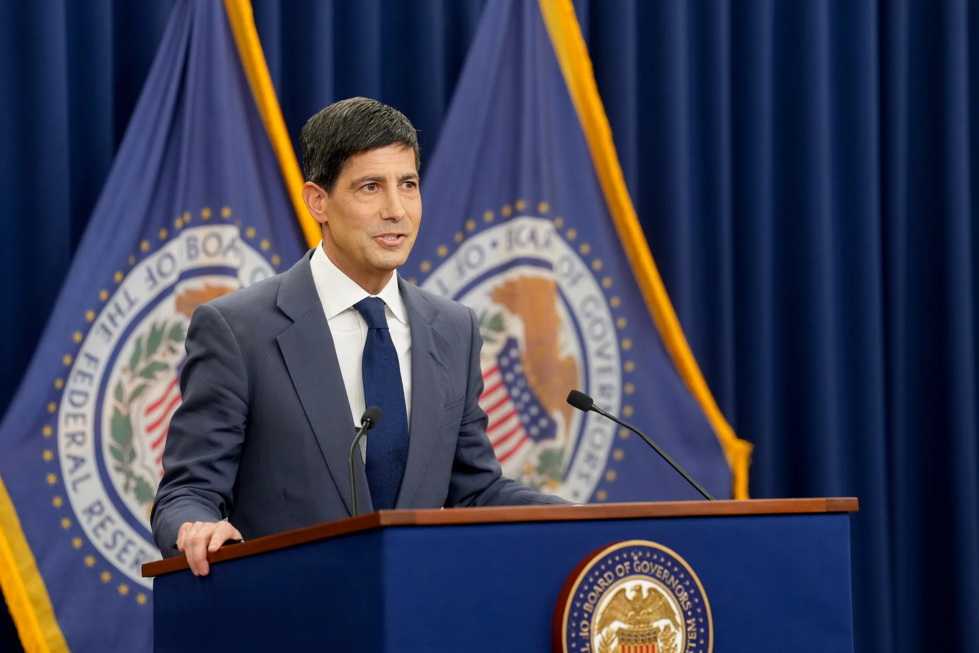 Fed Chair Kevin Warsh faces pressure to combat inflation as borrowing costs rise and communication style shifts