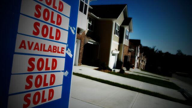 Housing Market Nears U.S. Busy Sales Season on Positive Note