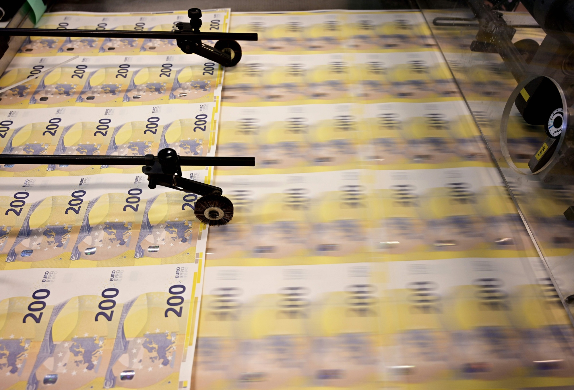 ECB About to Turn Up Printing Press to Finance Europe’s Recovery