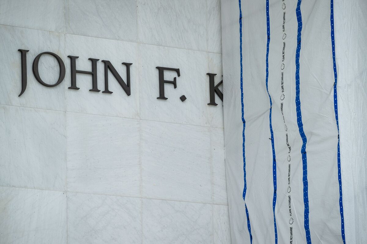 Why Trump Isn't Letting Go of the Kennedy Center