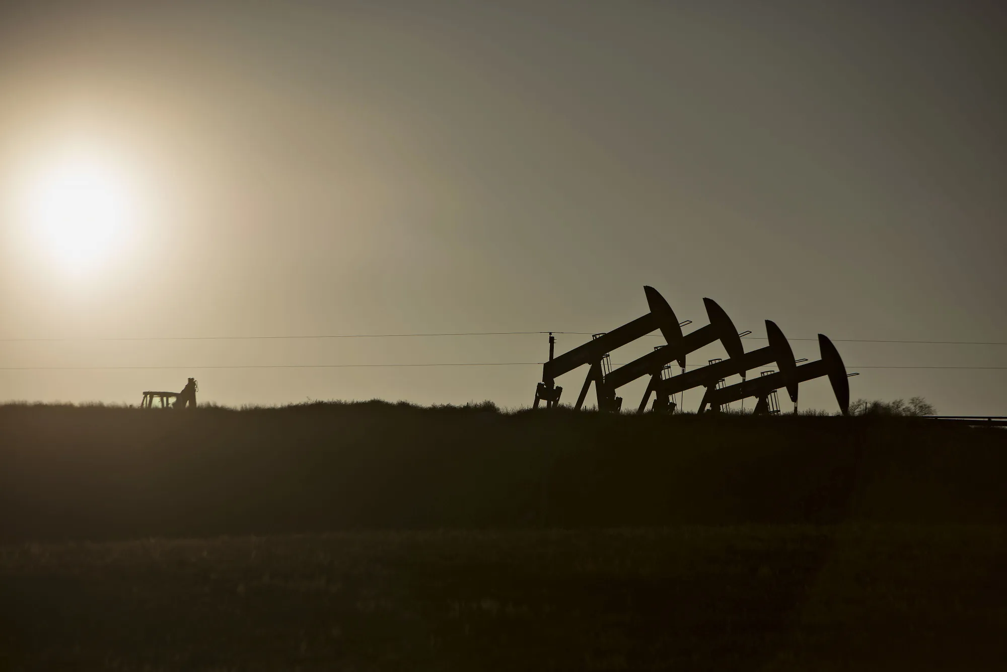 Drilling and drilling.
