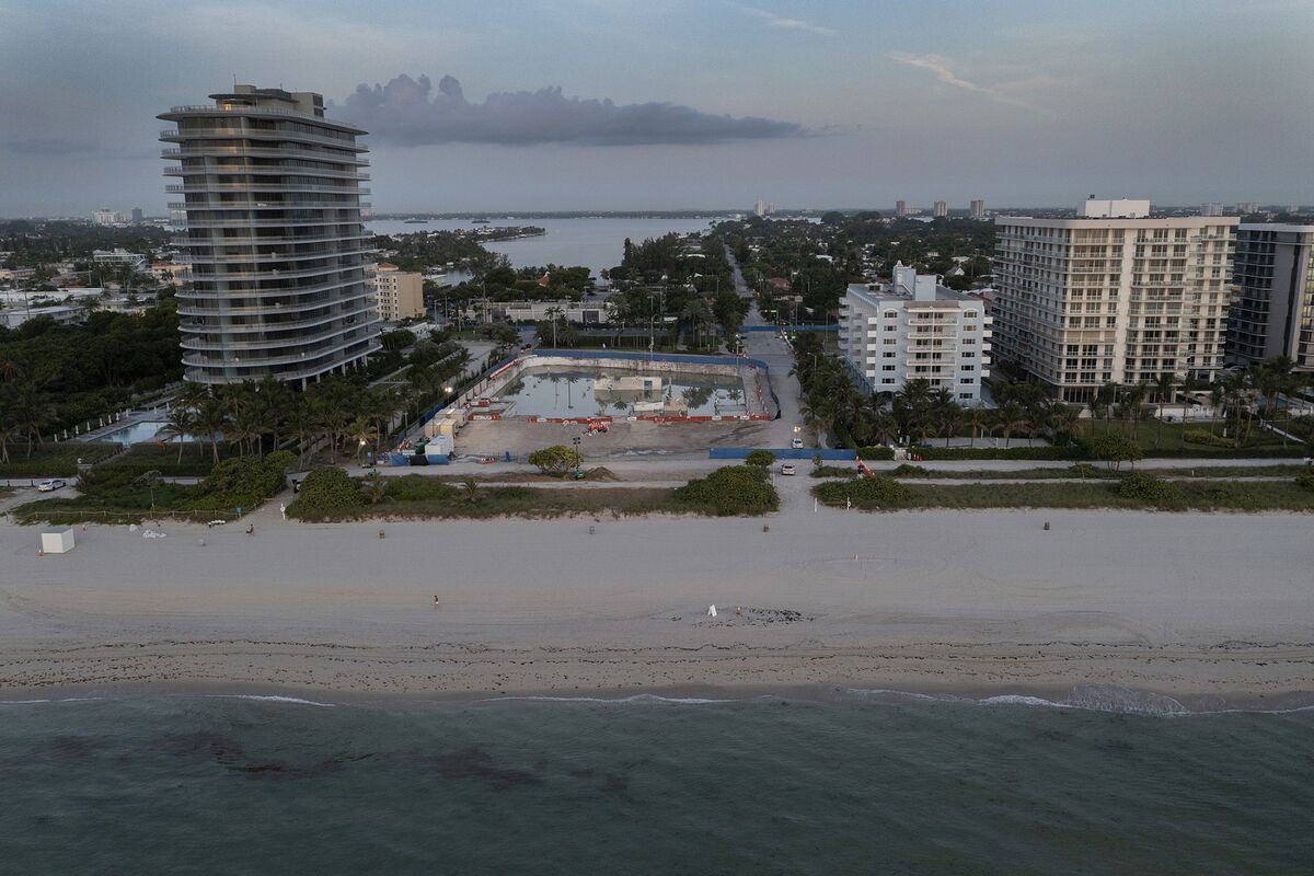 Miami Champlain Towers Condo Collapse Victims Sue Luxury Development