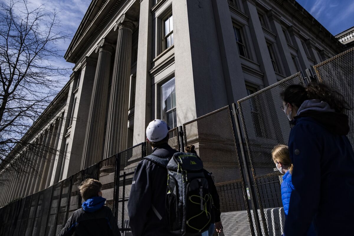 ⚫️ BLOOMBERG: "Il Mercato dei Treasury Raggiunge il Miglior Risultato dal 2020 nel 2025"