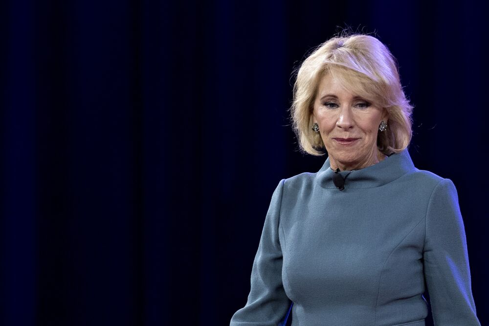 Why I Wont Vote For Betsy Devos >> Devos To Students Don T Hide Behind A Twitter Handle Bloomberg Why I Wont Vote For Betsy Devos >> Devos To Students Don T Hide Behind A Twitter Handle Bloomberg