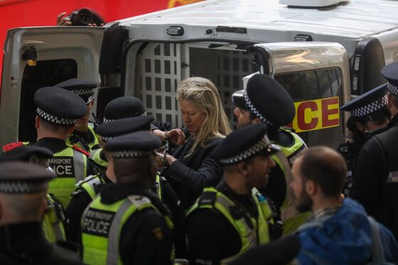 Climate Protest Blocks Rail Services to London’s Canary Wharf