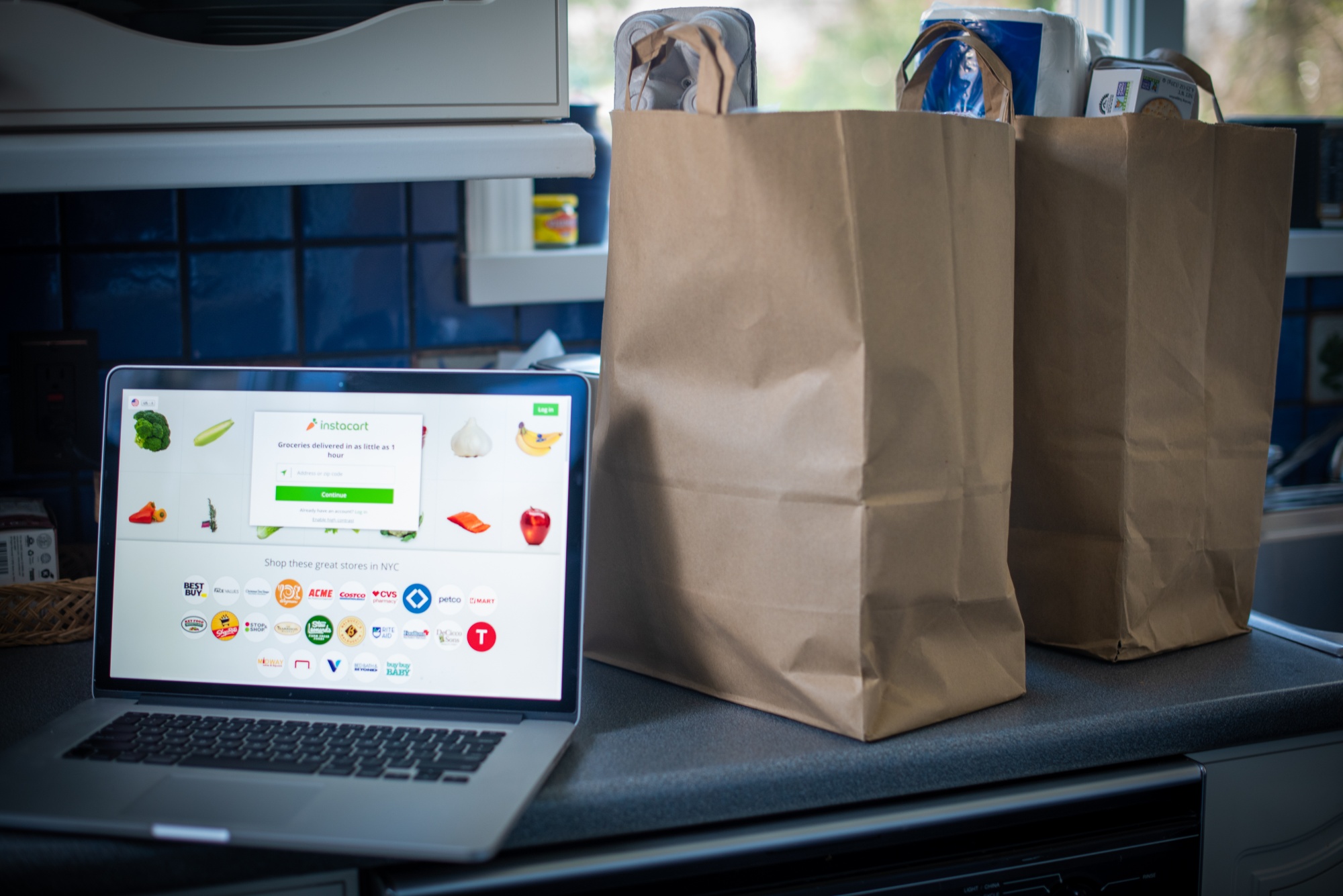 Instacart Will Stop Delivering Groceries From 's Whole Foods -  Bloomberg