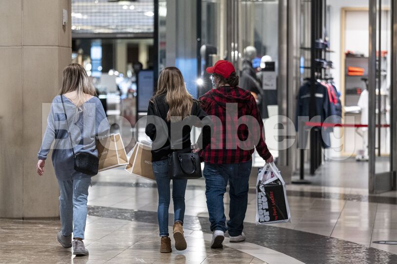 San Francisco Reopens Indoor Dining, Gyms As Coronavirus Cases Drop