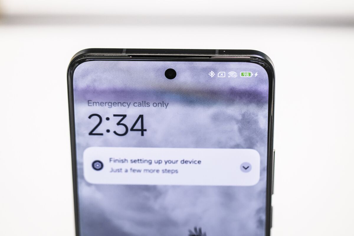 Xiaomi Unveils New AI Voice Model to Boost Auto, Home Tech