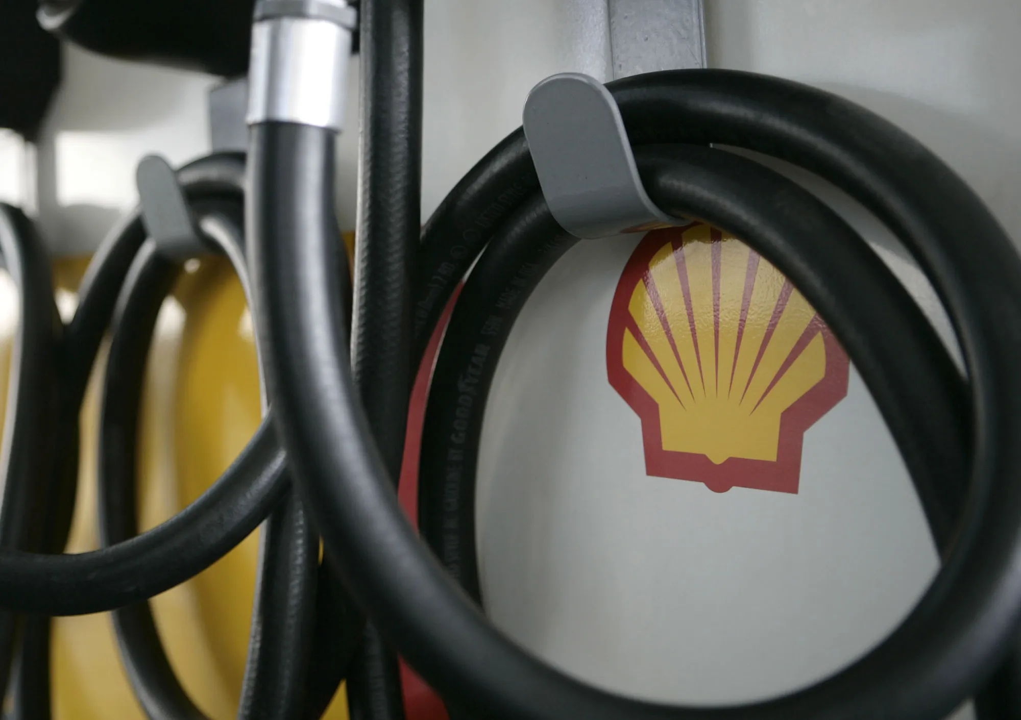 Shell CFO Says Shareholders Focusing More on Energy Security - Bloomberg