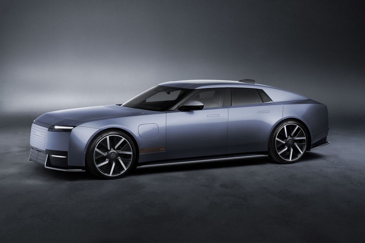 bloomberg.com - Jamie Nimmo - Jaguar Unveils &pound;130,000 Electric Car in British Brand's Reboot