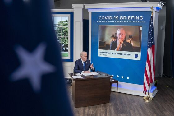 Biden Seeks to Expand Covid Testing as U.S. Demand Surges